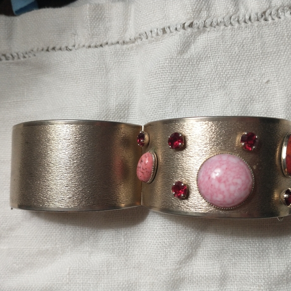 Vintage Matte Gold-toned Cuff Bracelet w/Crystals and Stones - Picture 2 of 6